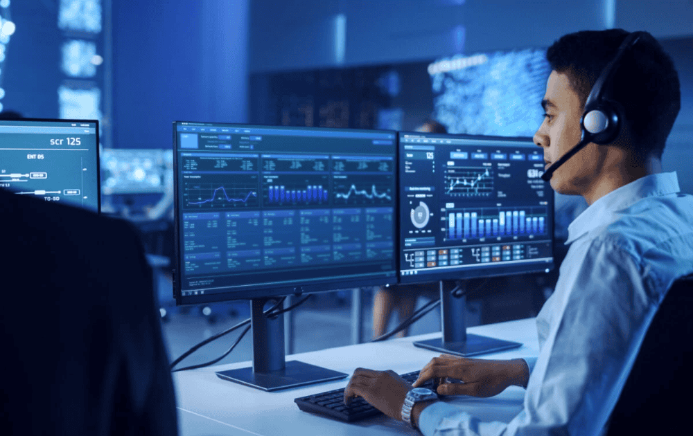help desk vs it support