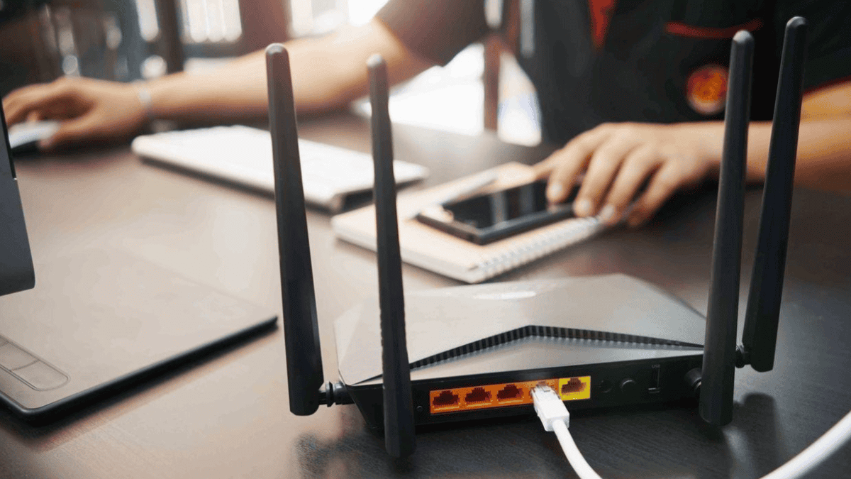 how to access router configuration