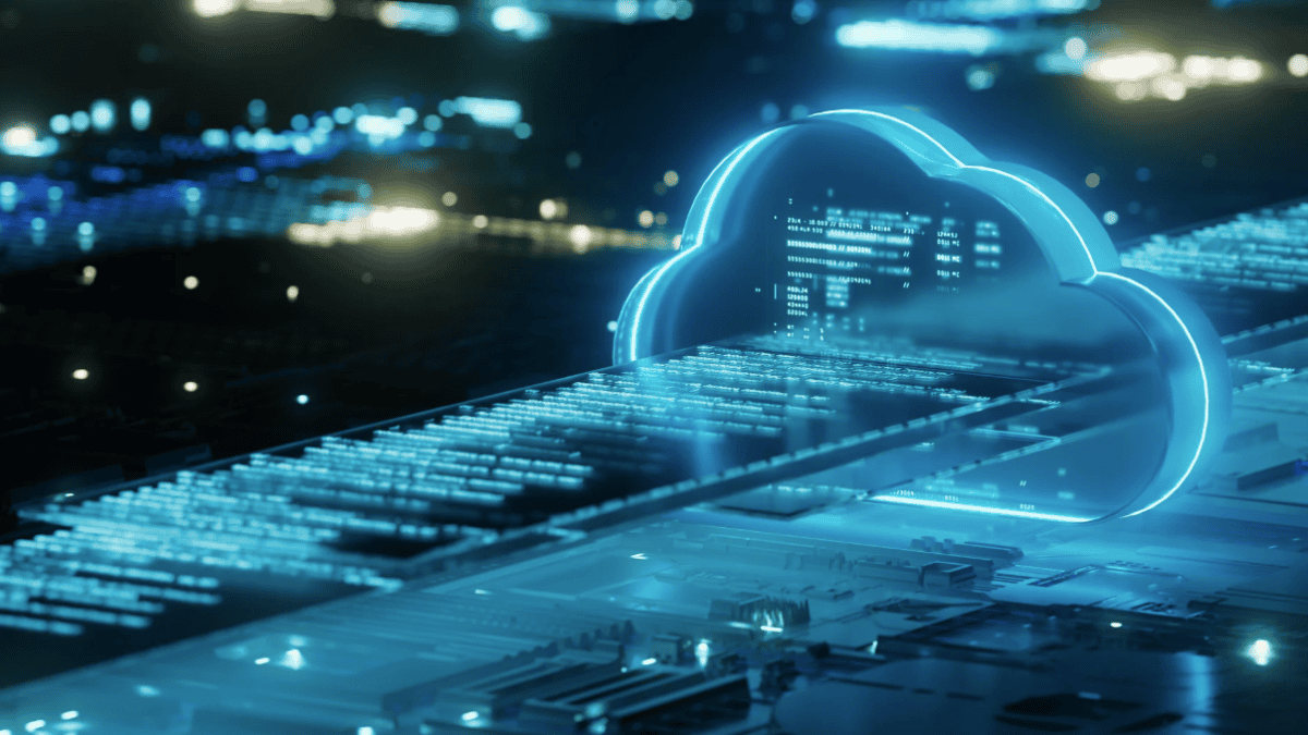 cloud bursting strategy in hybrid clouds